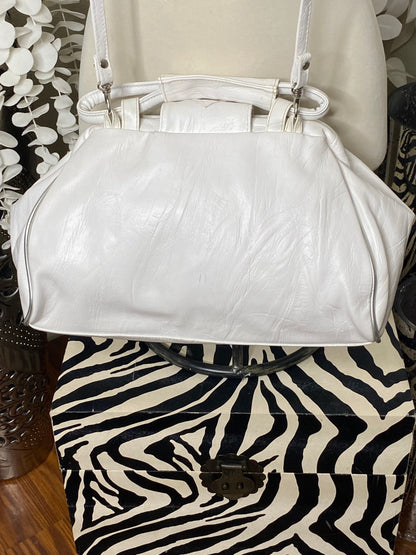 Vintage 80’s Bright White Metallic Silver Handbag