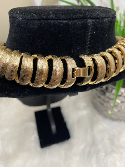 Vintage Textured Gold Tone Designer Choker Necklace